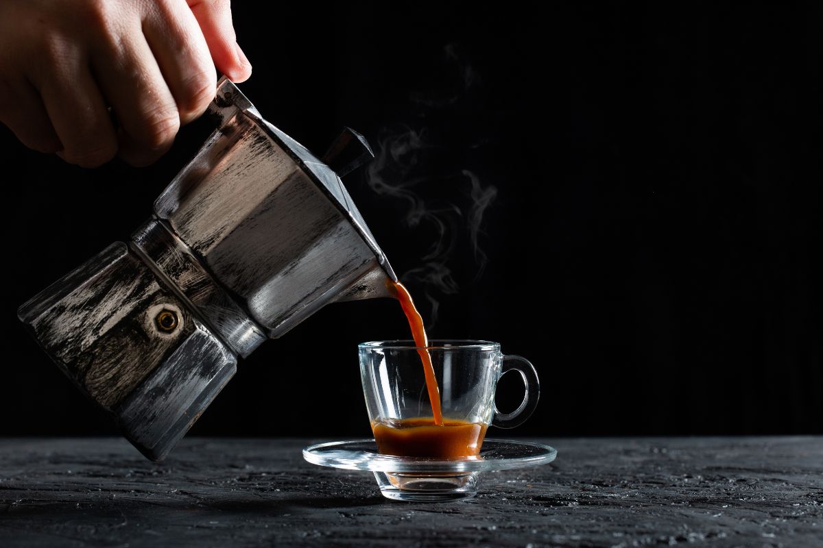 Moka konvička a espresso